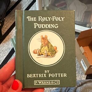 Beatrix Potter 'The Roly-Poly Pudding' Book - Green Cover